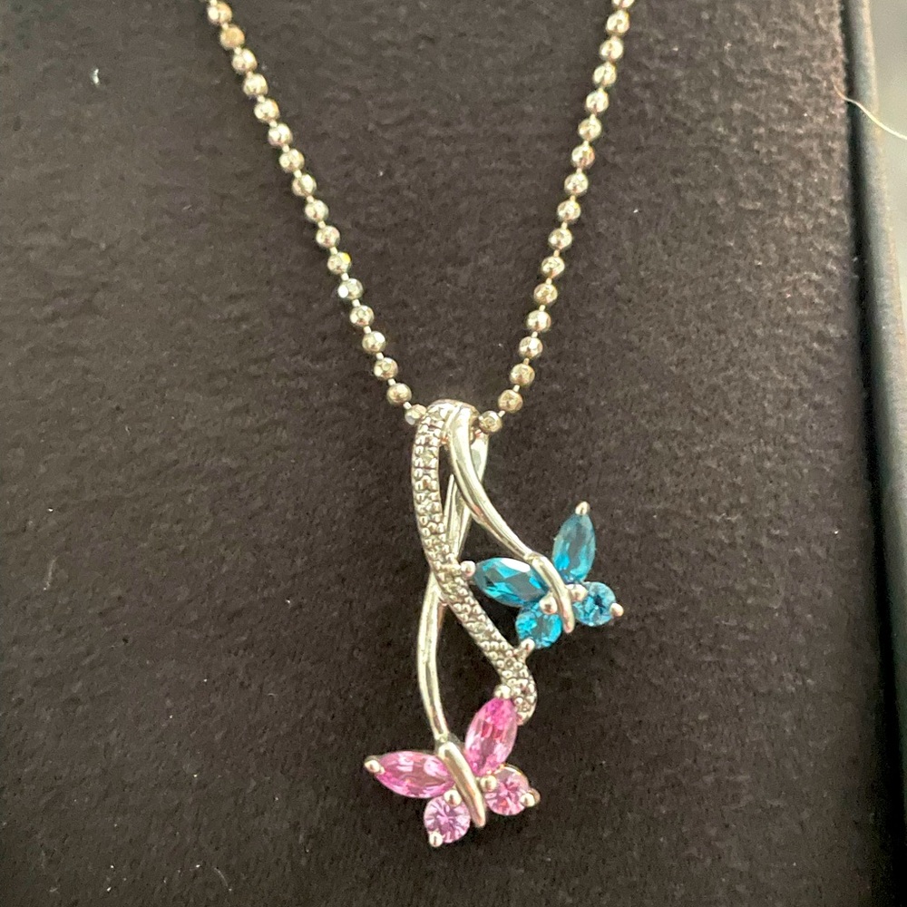 Brand new Butterfly 🦋 Infinity Necklace